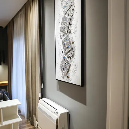 Lejlighed Miku Apartment-luxurious 2bd Private Parking Tirana