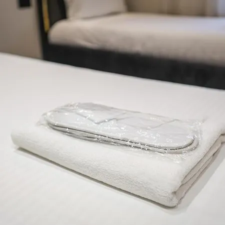 Miku Apartment-luxurious 2bd Private Parking Lejlighed